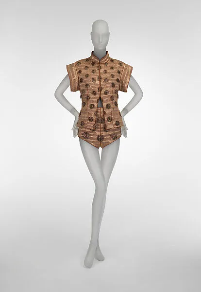 Ensemble — Louis Vuitton Co.|Marc Jacobs
