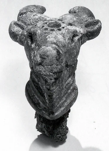 Scepter in the shape of a bull's head