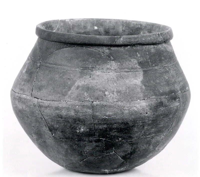 Cooking pot — Unknown