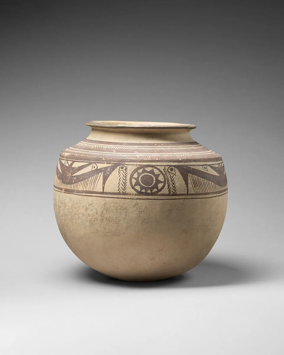 Jar with a frieze of stylized animals — Unknown