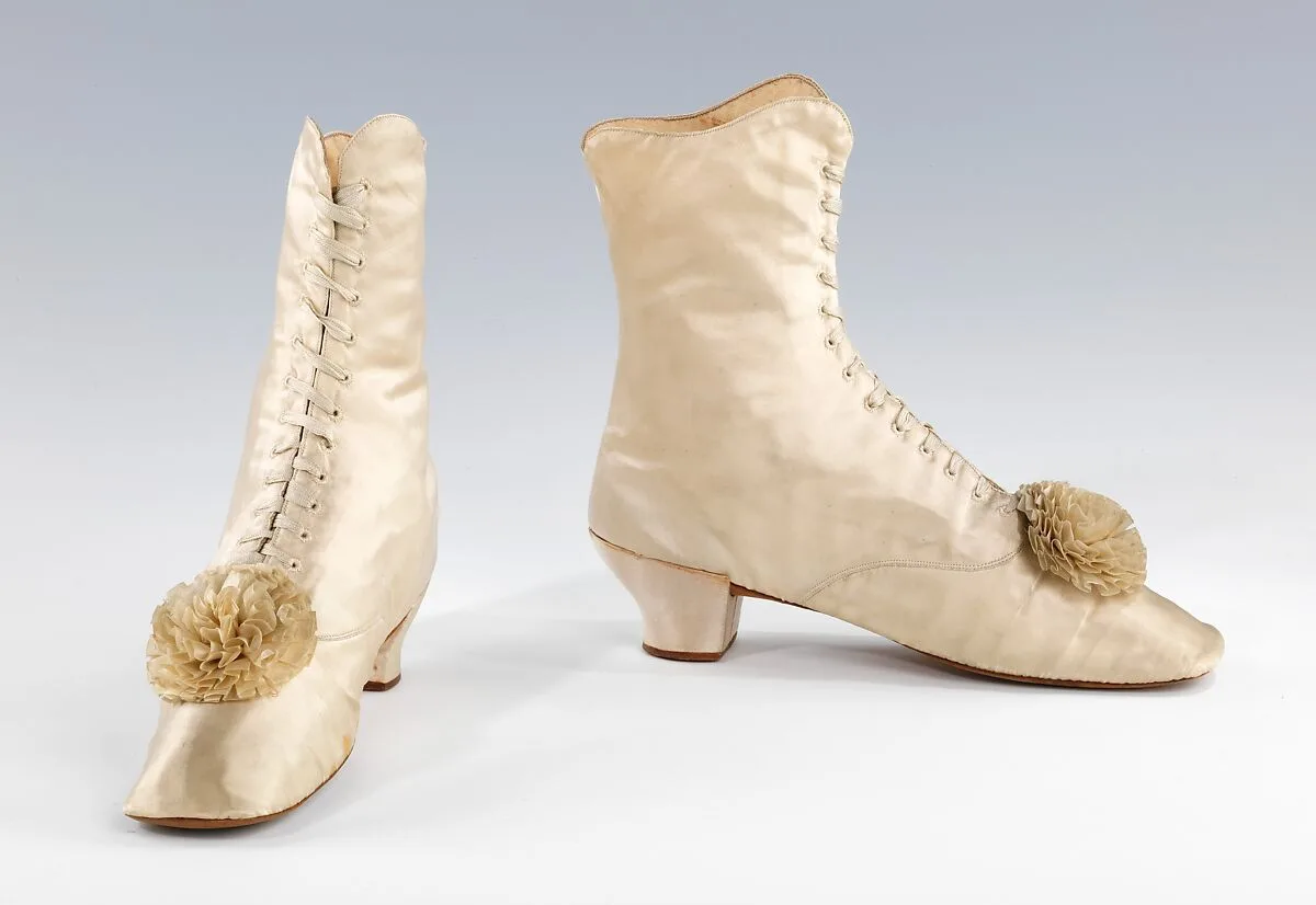 Evening boots — Unknown