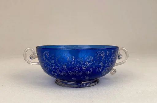 Cup