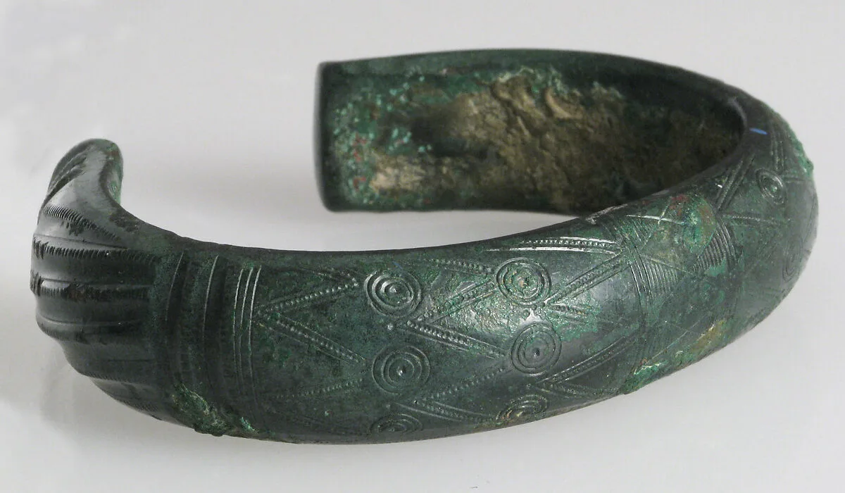 Bracelet — Unknown