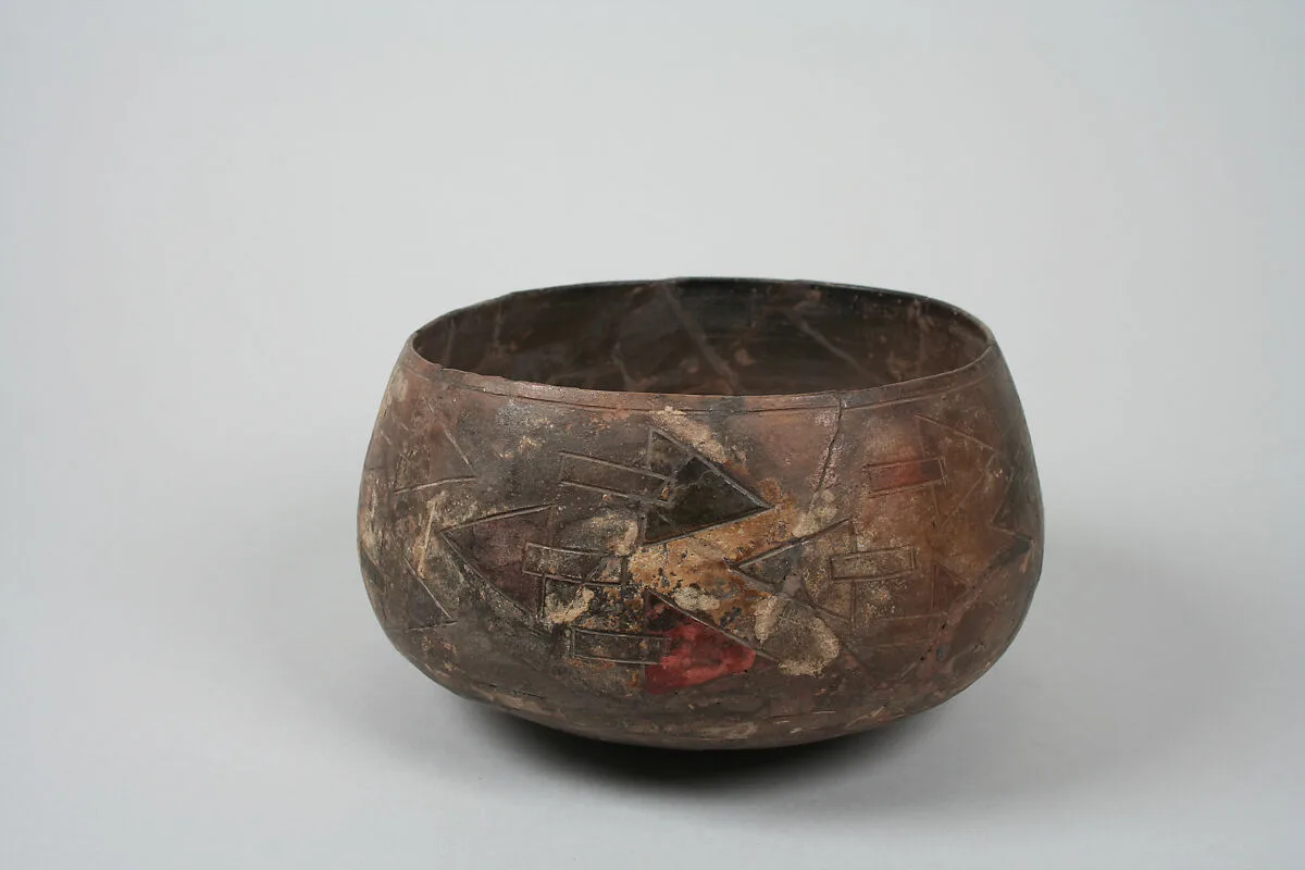Greyware Bowl with Incised Designs — Unknown