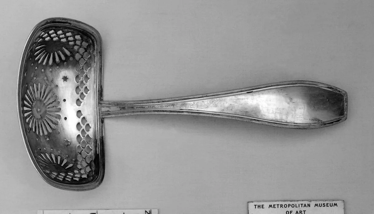 Sugar sifter — Unknown
