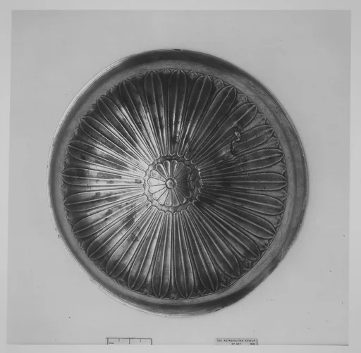Silver phiale (libation bowl) with gilding