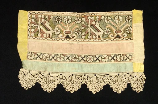 Towel border