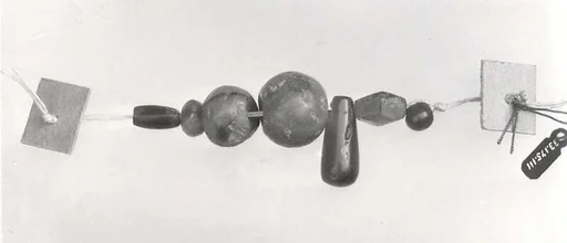 Bead necklace