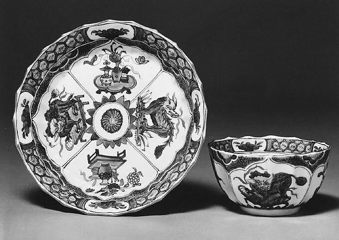Teabowl and saucer — Worcester factory