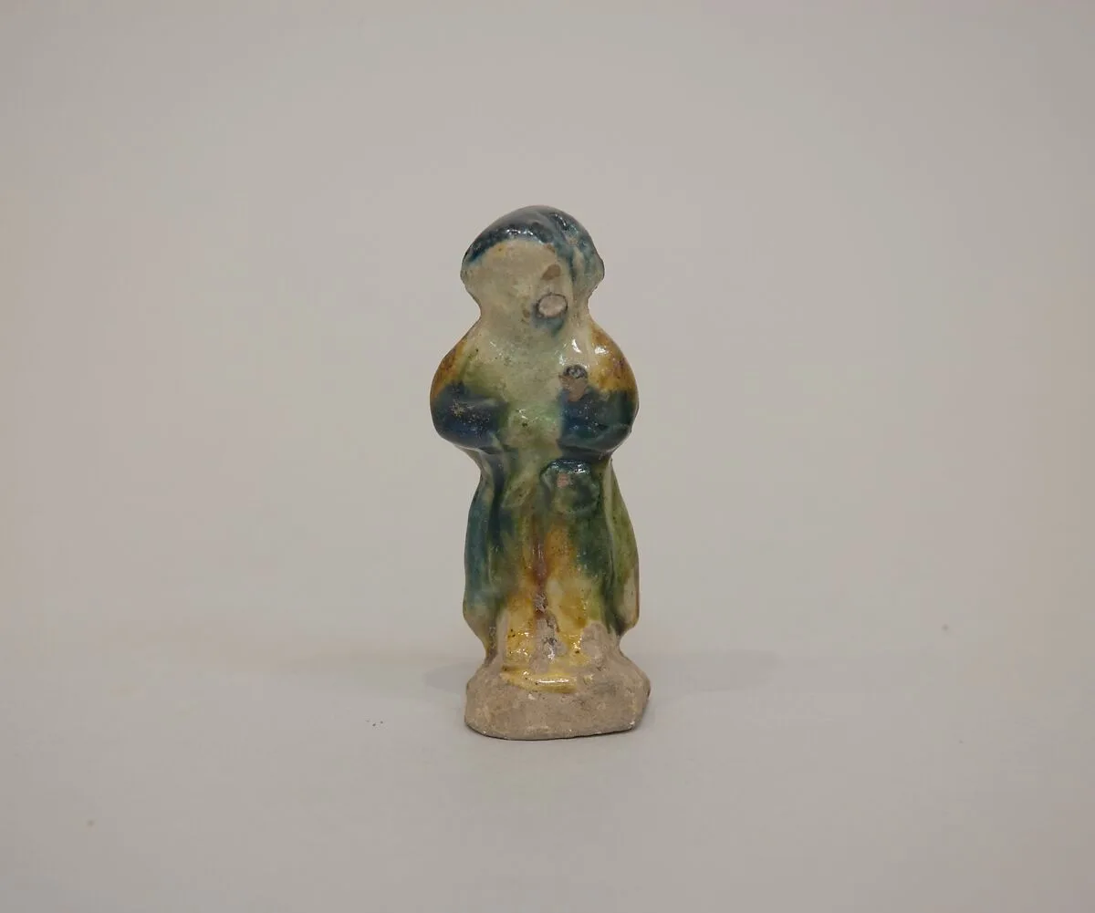 唐 三彩陶男立俑|Minature standing figure — Unknown