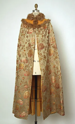 Opera cape