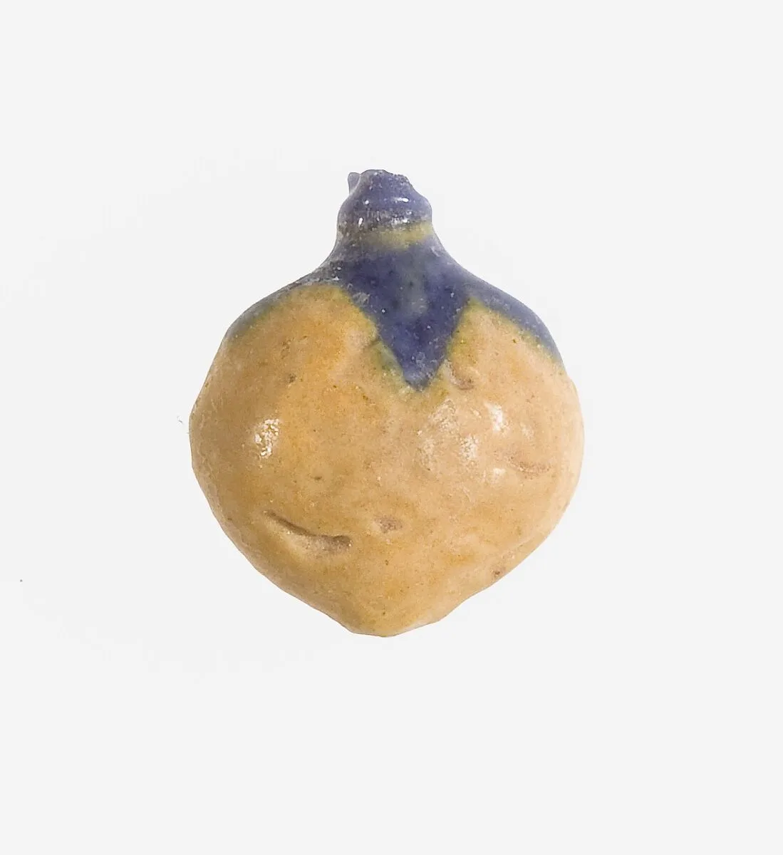 Persea fruit pendant — Unknown