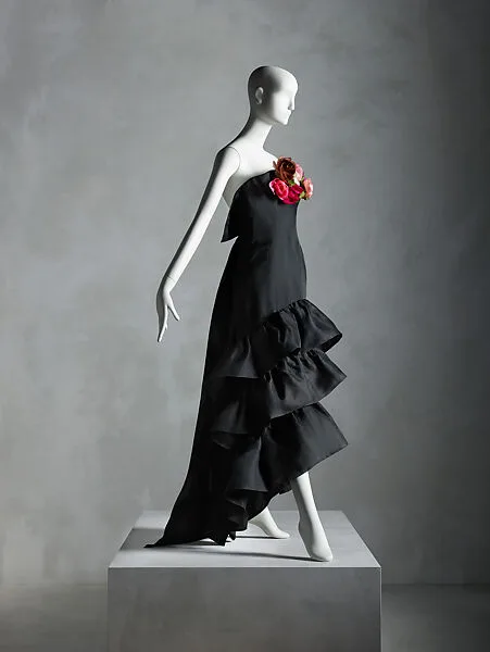 Evening dress — Cristobal Balenciaga|House of Balenciaga