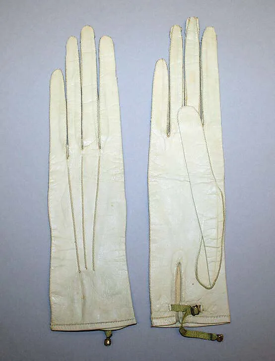 Gloves — Unknown