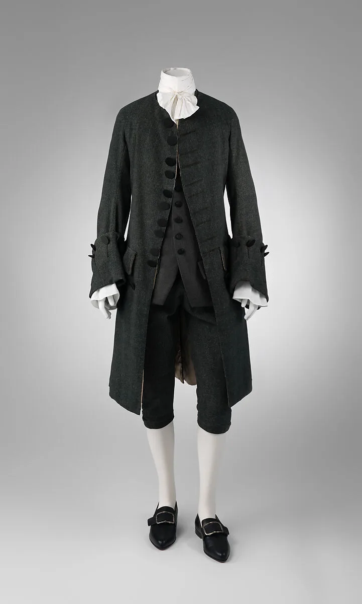 Suit — Unknown