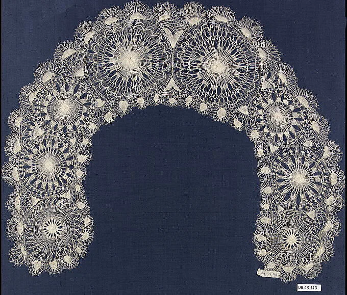 Lace collar — Unknown