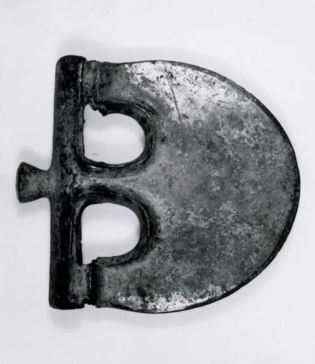 Axe head