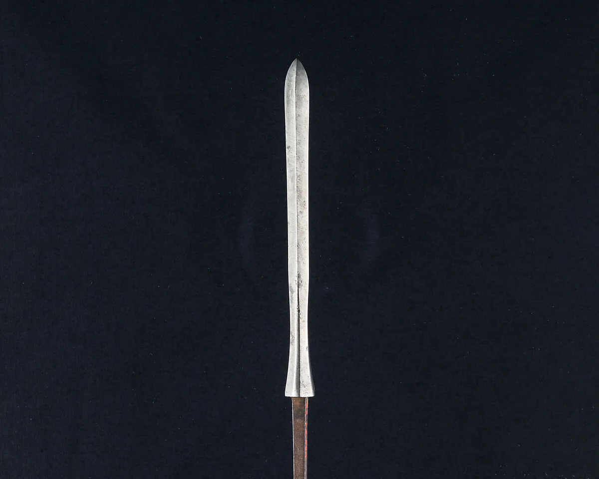 Arrowhead (<i>Yanone</i>) — Unknown