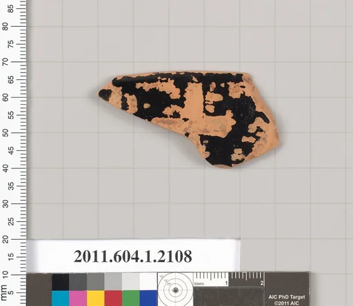 Terracotta rim fragment of a kylix (drinking cup)