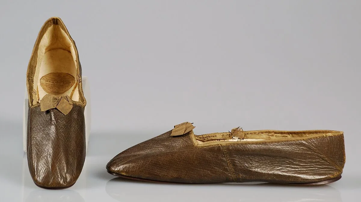 Slippers — Melnotte