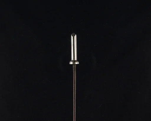 Arrowhead (<i>Yanone</i>)