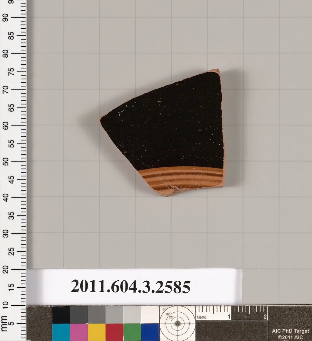 Terracotta fragment of a Little Master cup (drinking cup) — Unknown