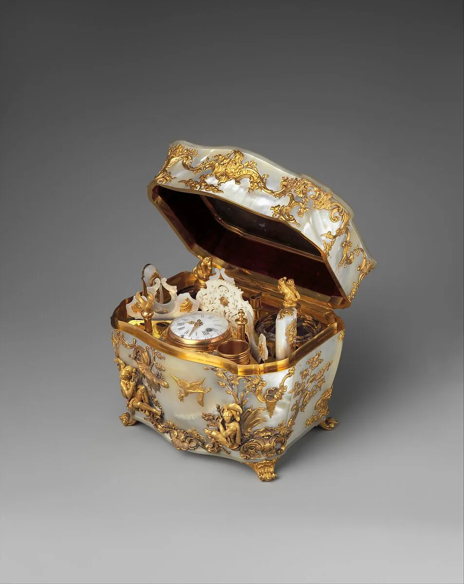 Nécessaire with watch — Unknown