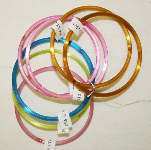 Bangle bracelet