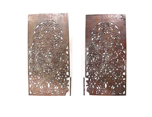 Panel with Detached Piece