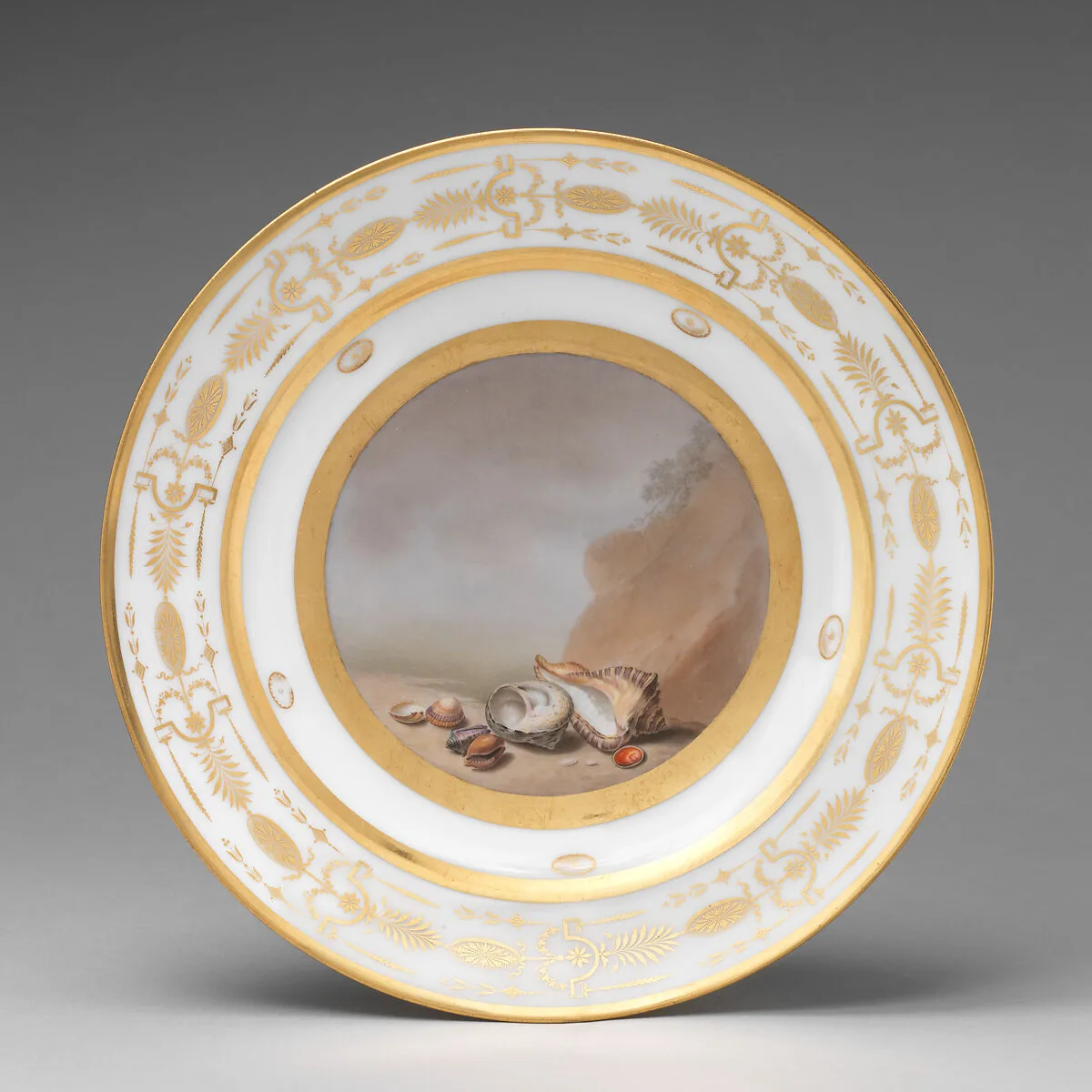 Plate with marine subject — Dihl et Guérhard
