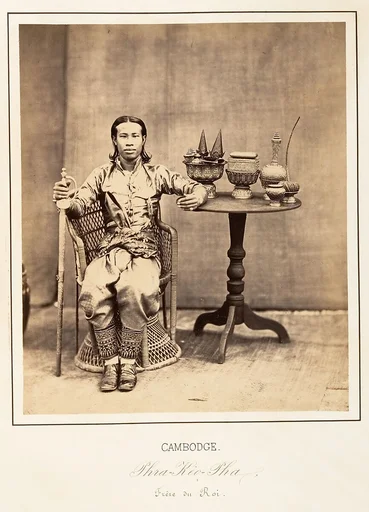 Phra-Kéo-Pha, Frère du Roi