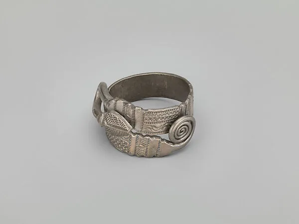 Ring — Unknown