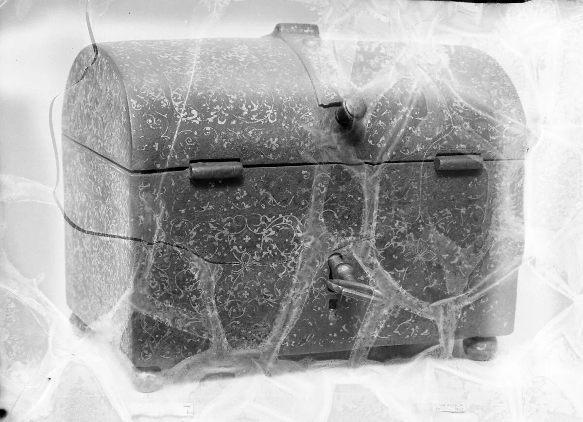 Casket — Unknown