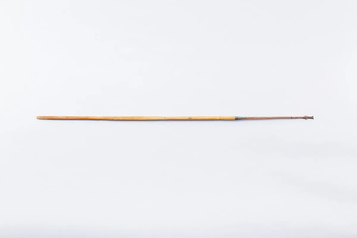 Arrow with composite stone tip — Unknown