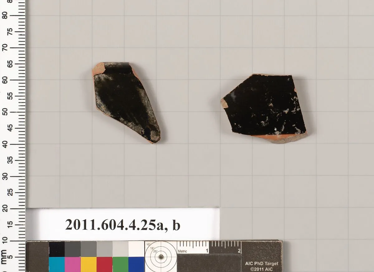 Terracotta fragments of a kylix (drinking cup) — Unknown