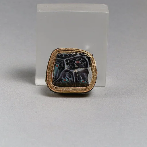 Glass mosaic carinated bowl fragment