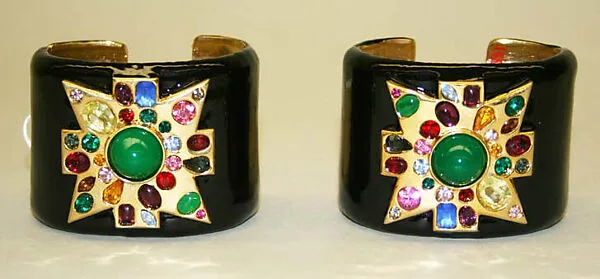 Bracelet — Kenneth Jay Lane