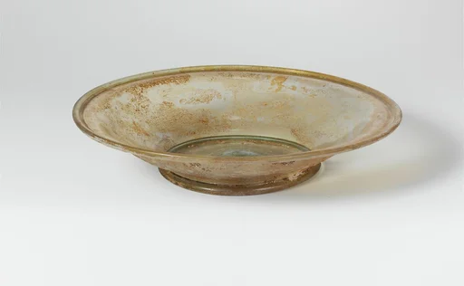 Glass dish