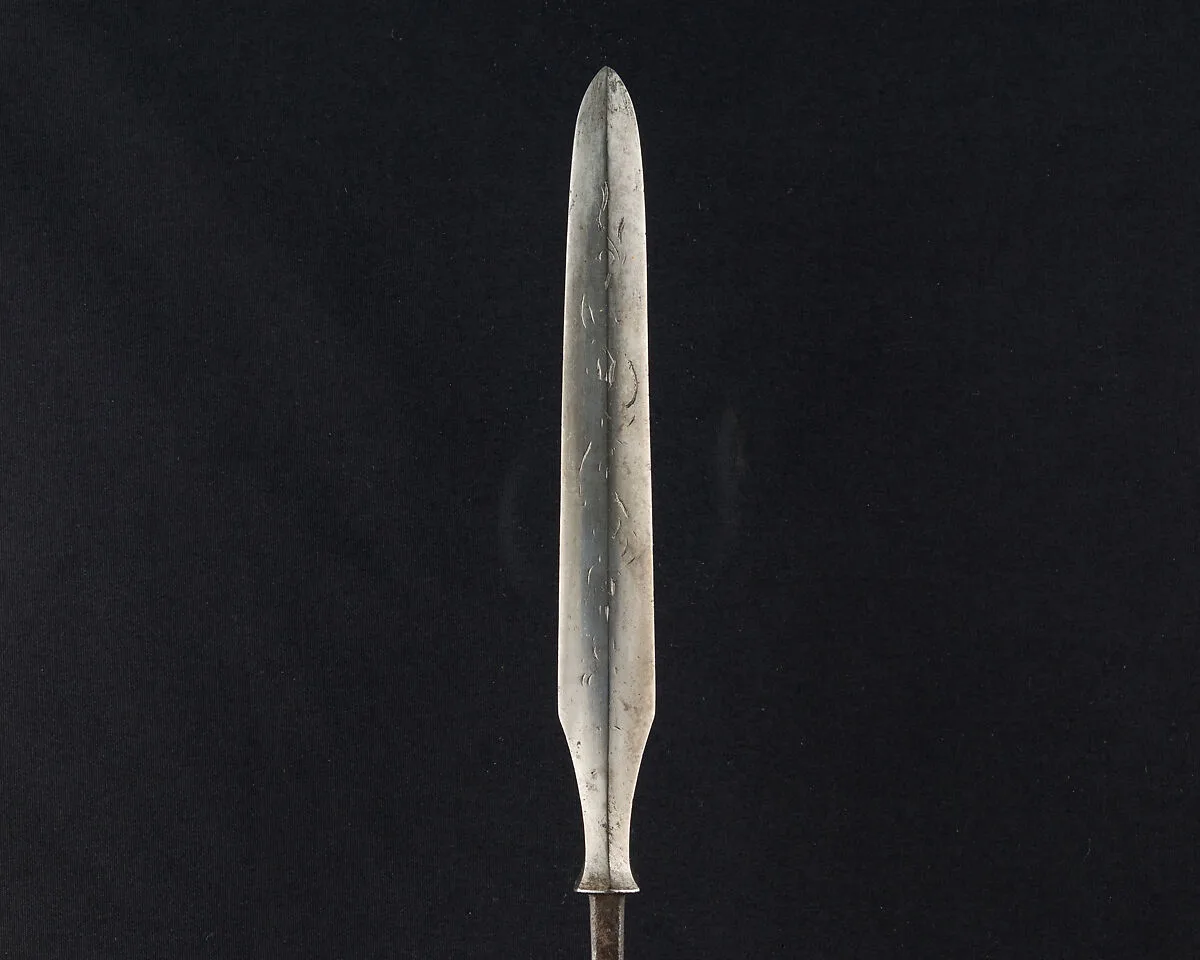 Arrowhead (<i>Yanone</i>) — Unknown