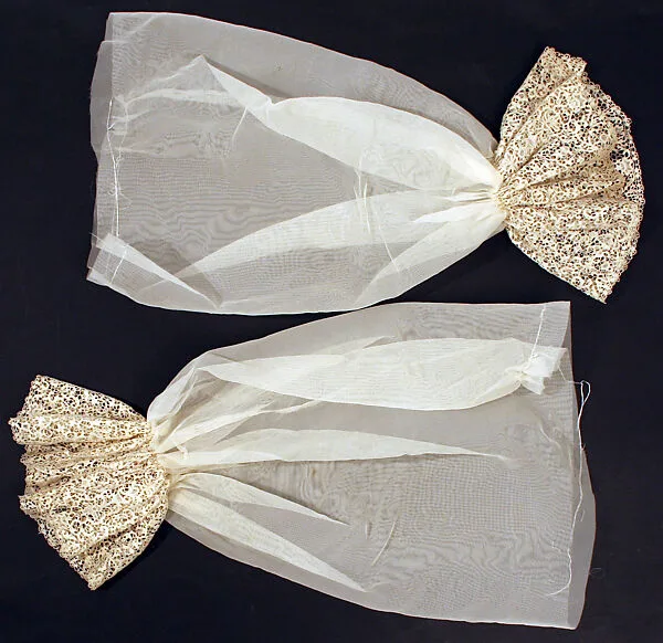 Lace — Unknown