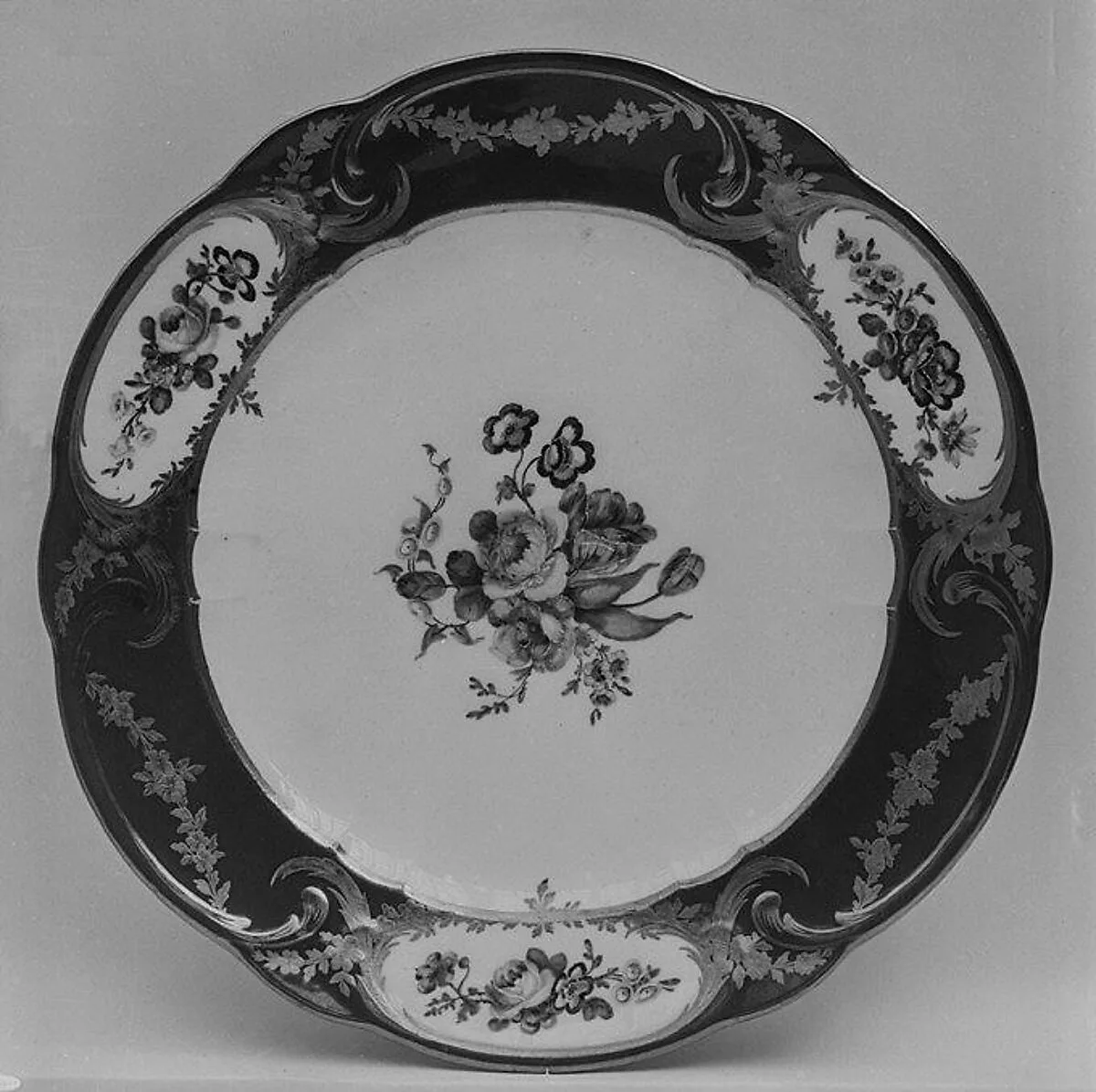 Plate (assiette à palmes) (1 of 102) (part of a service) — Sèvres Manufactory|Charles-Louis Méreaud