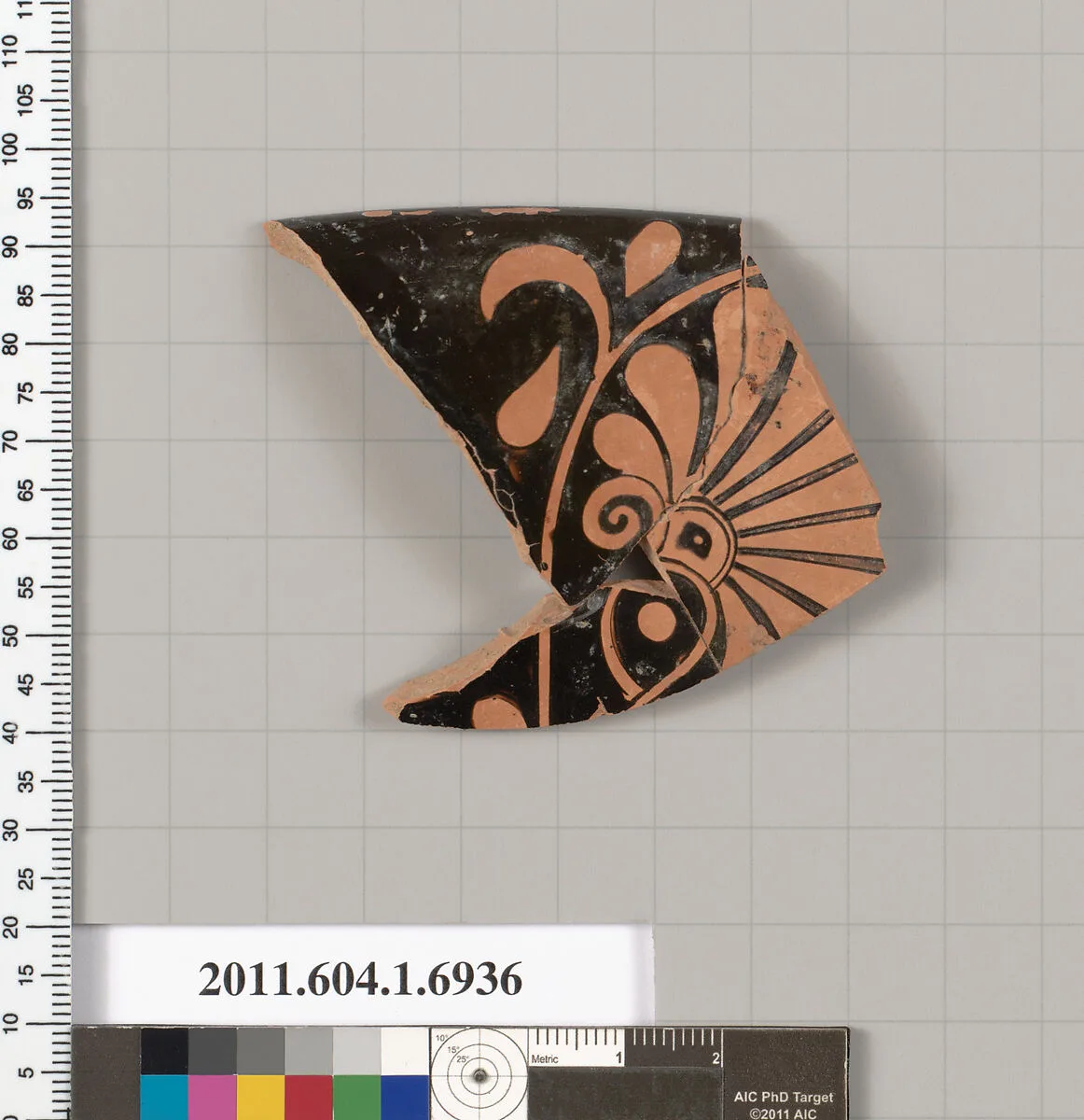 Terracotta rim fragment of a kylix (drinking cup) — Unknown