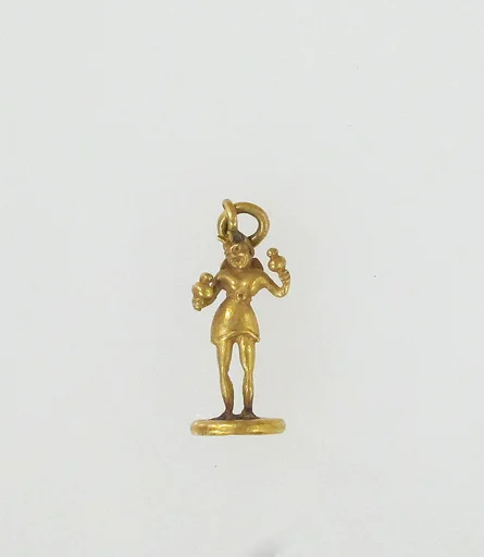 Pendant in the form of an actor