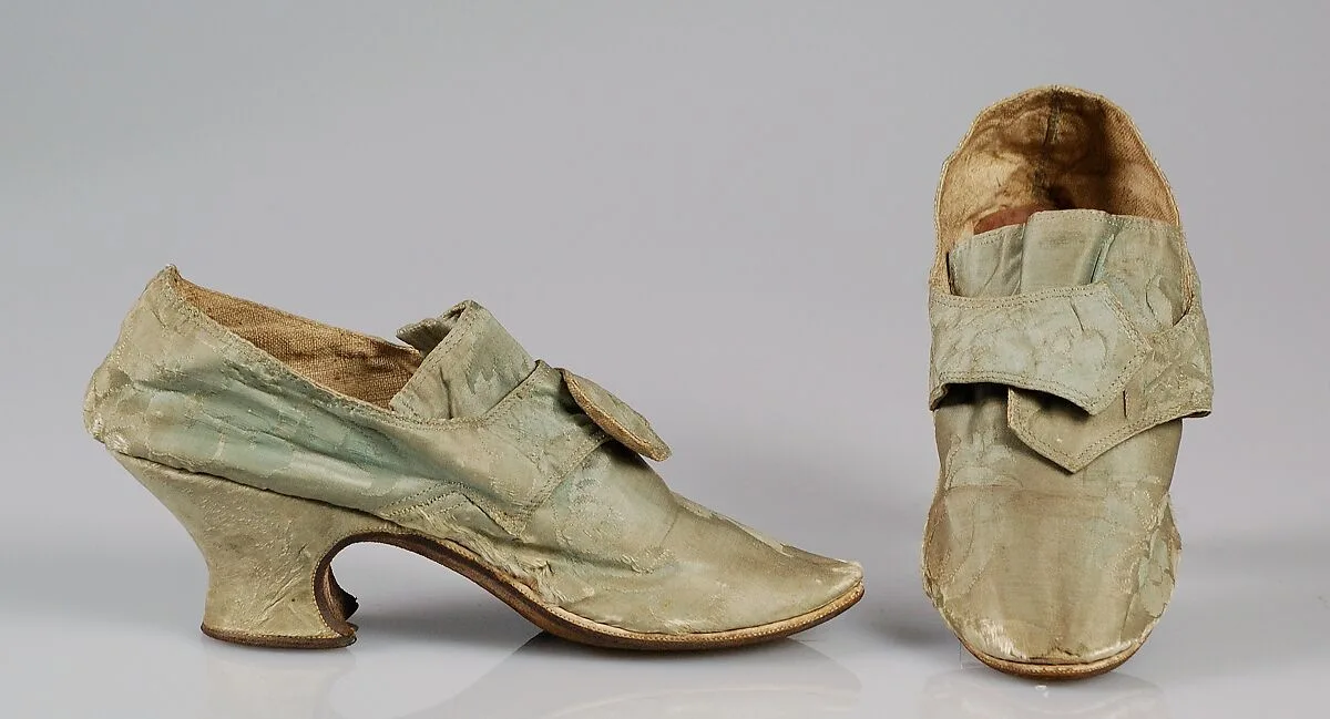 Shoes — Unknown