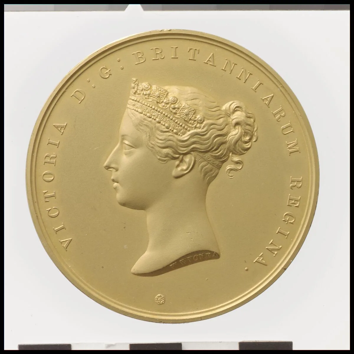 Queen Victoria (1819–1901), with poet on reverse — William Wyon