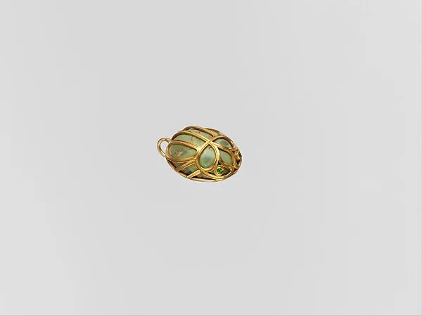Pendant — Marcus and Co.