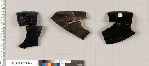 Terracotta rim fragments of kylikes (drinking cups)
