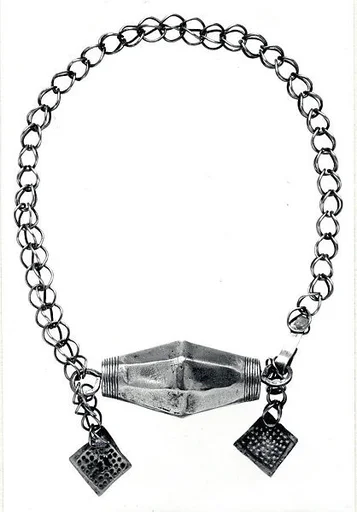 Arm Band: Pendants