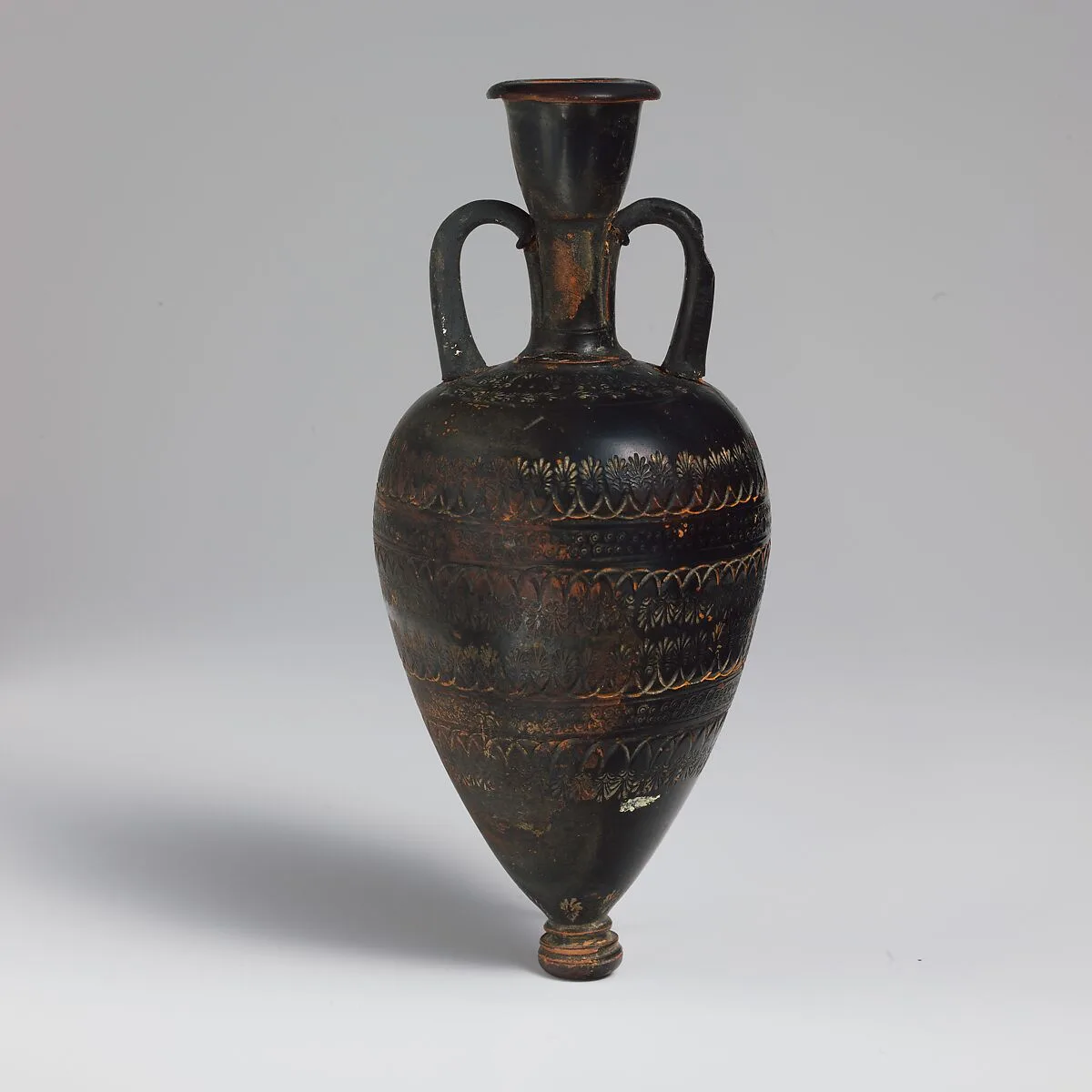 Terracotta amphoriskos (oil flask) — Unknown
