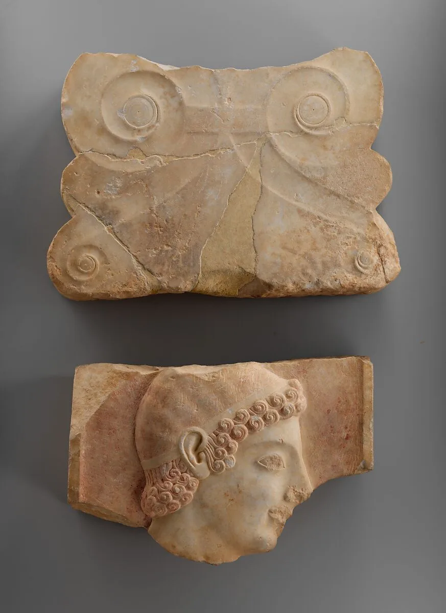 Finial of a marble stele (grave marker) — Unknown